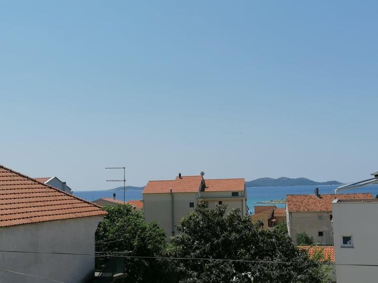 Appartamento La Palma Pakoštane Esterno foto